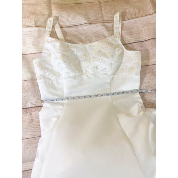 Oleg Cassini Women's A Line Caviar Beaded Weddiing Dress With Train - 20 - Picture 15 of 16